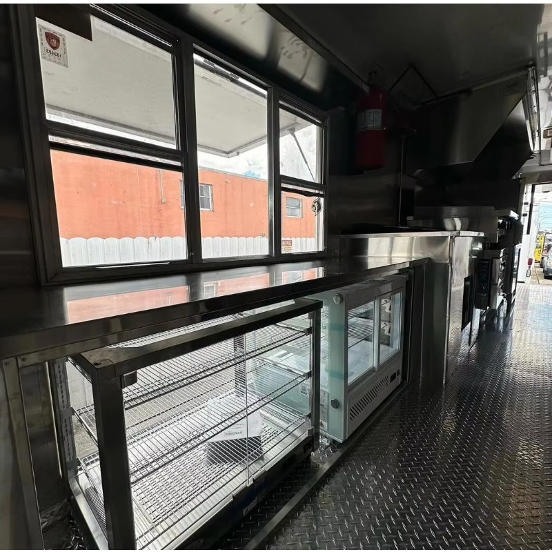Caminhões de Comida Móveis por - Food Truck With Snacks avaliação e preço